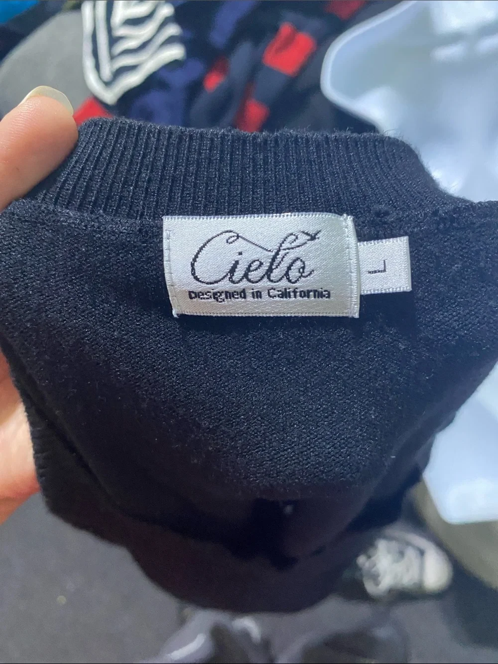 Cielo Black Long-Sleeve Crewneck Sweatshirt